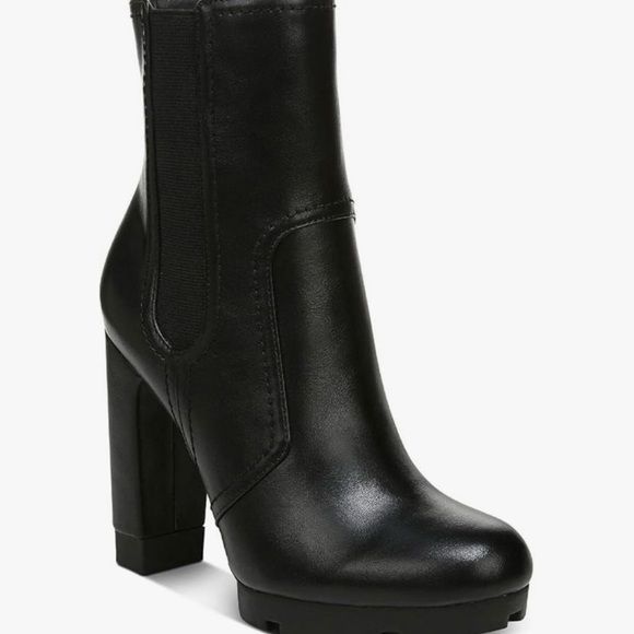 Bar III Sleek Black Heeled Boots Size 10 - Picture 16 of 16